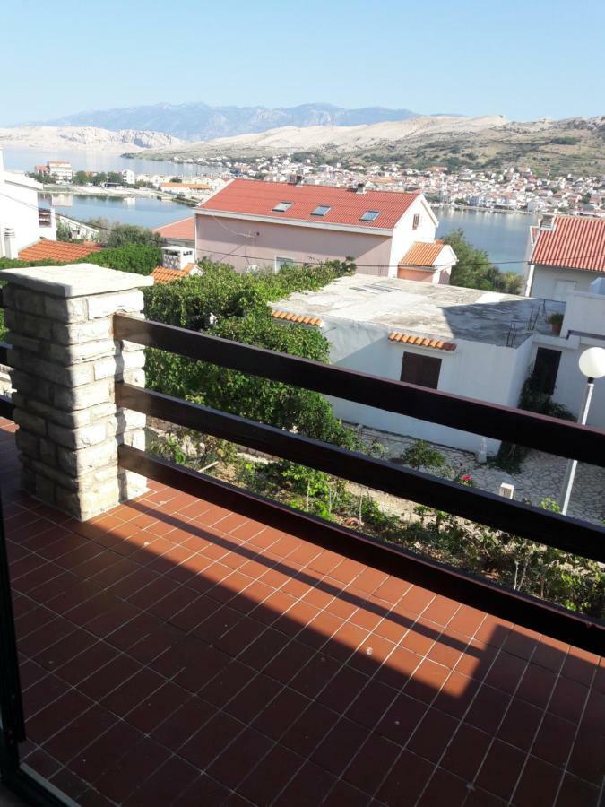 Apartments Pag Holiday Pag Town Exterior photo